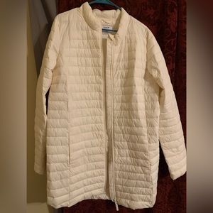 Water-resistant quilted zip front tunic jacket for women